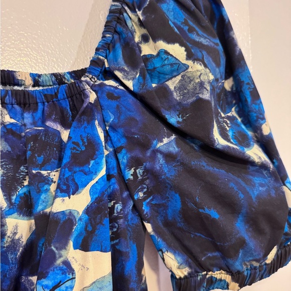 Open Edit Stylish Blue Floral Off-Shoulder Blouse - Picture 7 of 7